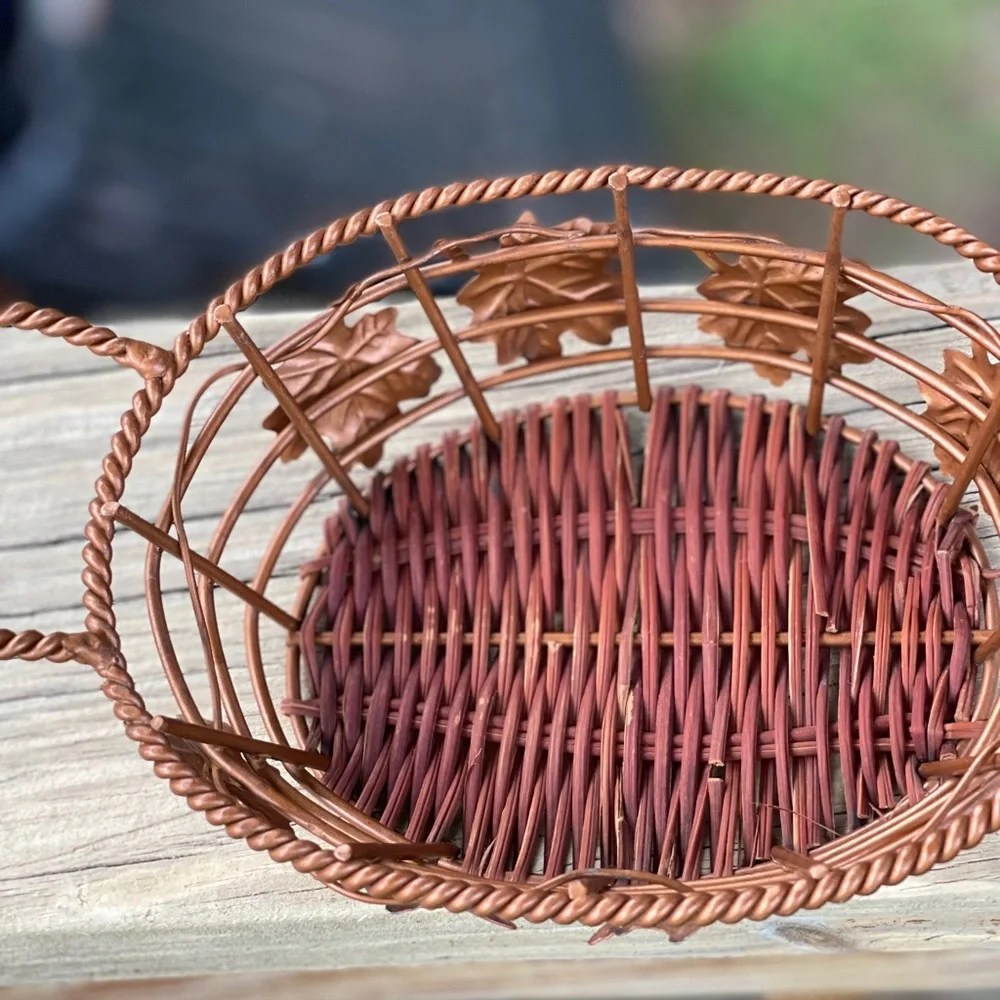 Oval Copper Wire Basket With Wicker Base Fall Decor‎